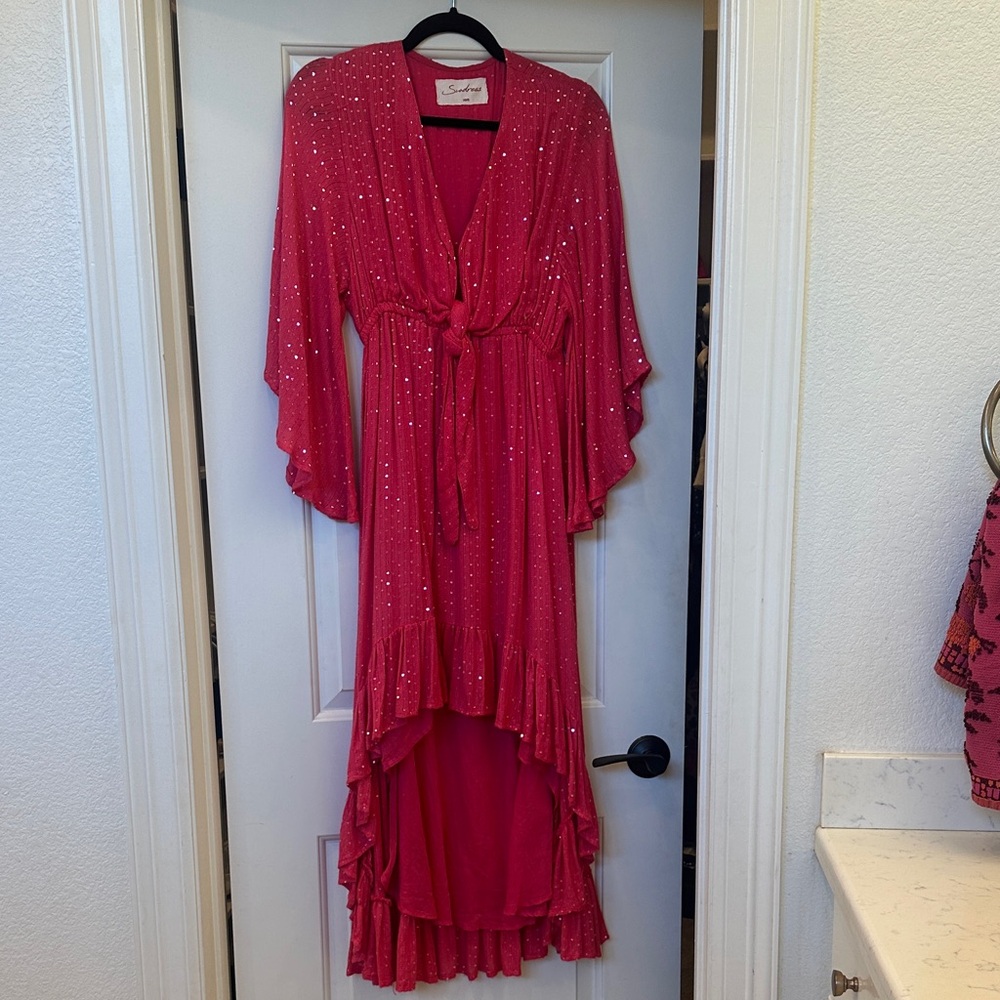 Chic High-Low Pink Dress with Sequins